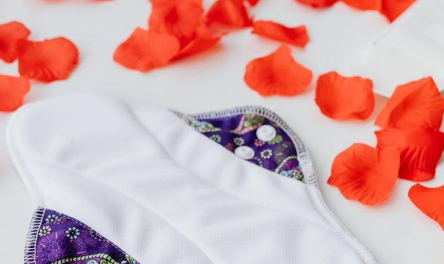 9 symbolic meanings of dreaming about menstrual blood staining clothes