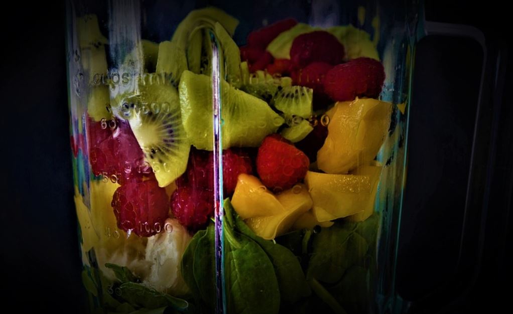 19 Symbolic Meanings of Dreaming About Grinding Food