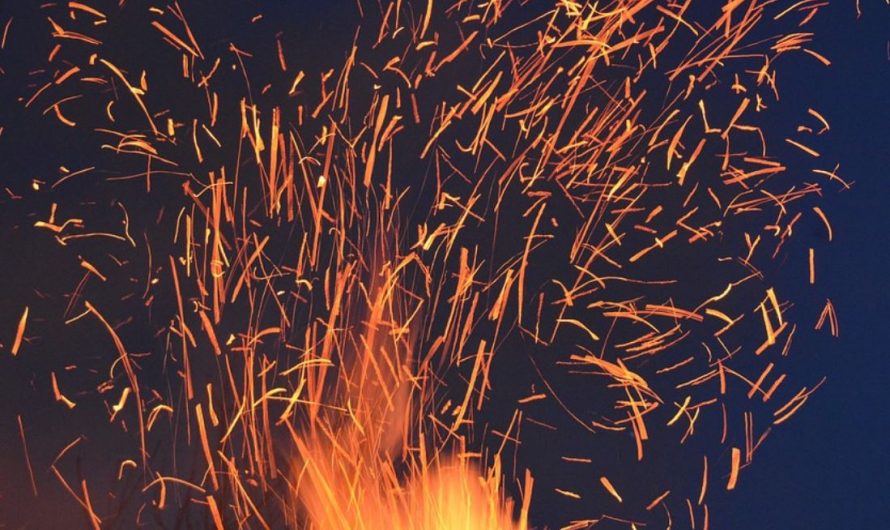 21 Symbolic Meanings of Dreaming of Embers