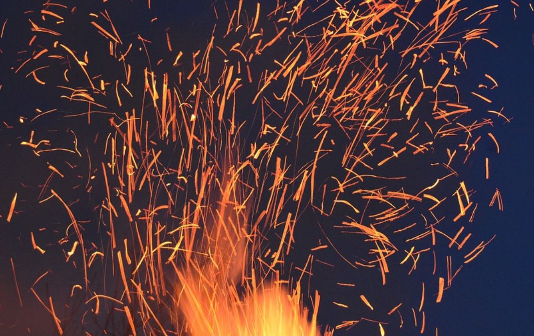 21 Symbolic Meanings of Dreaming of Embers