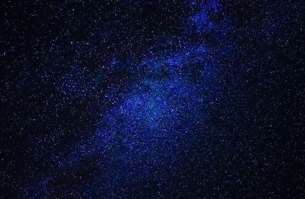 13 Symbolic Meanings of Dreaming About Zodiac Signs