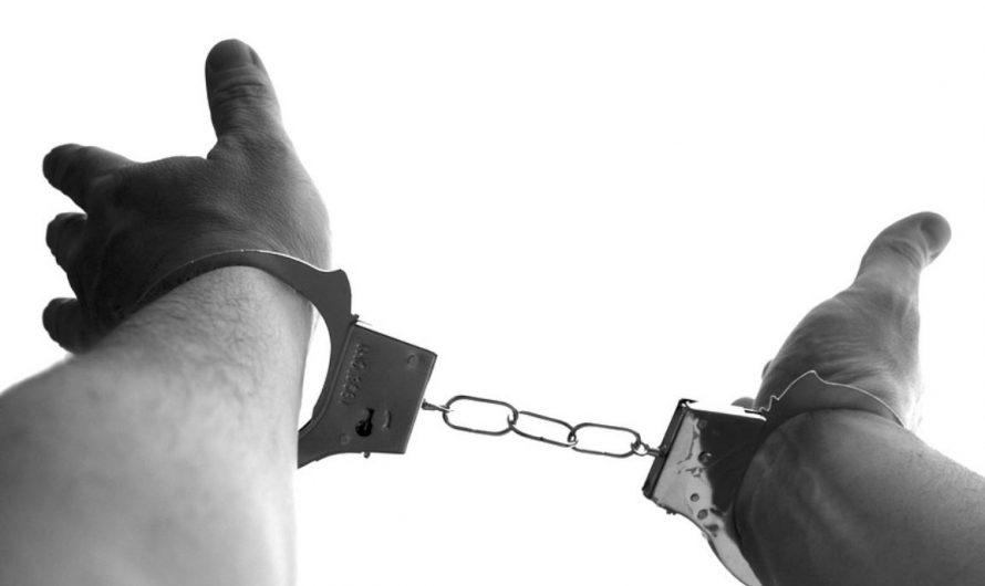 25 Symbolic Meanings of Dreaming about Crime