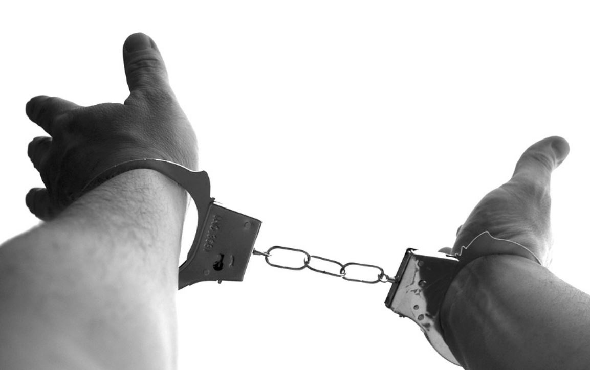 25 Symbolic Meanings of Dreaming about Crime
