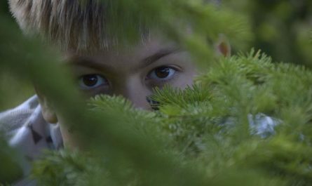 31 Symbolic Meanings of Dreaming of Avoiding Your Partner