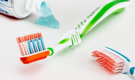 9 Symbolic Meanings of Dreaming about Toothpaste