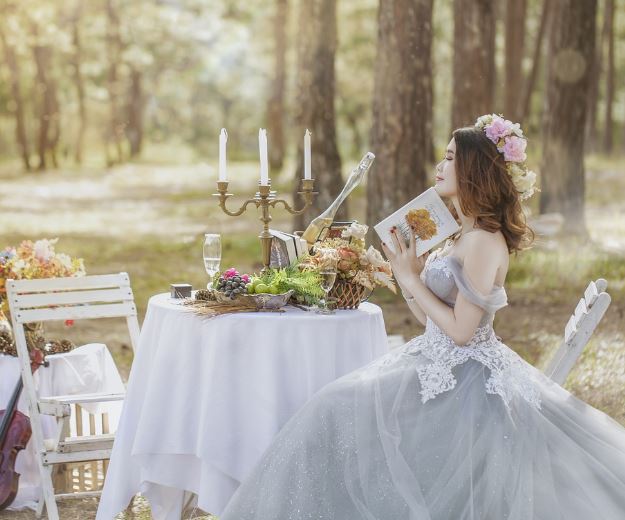 What does it mean to dream of a bride?