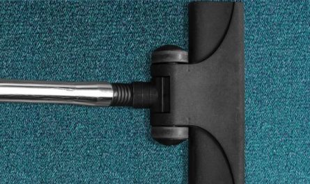 What does it mean to dream about cleaning?