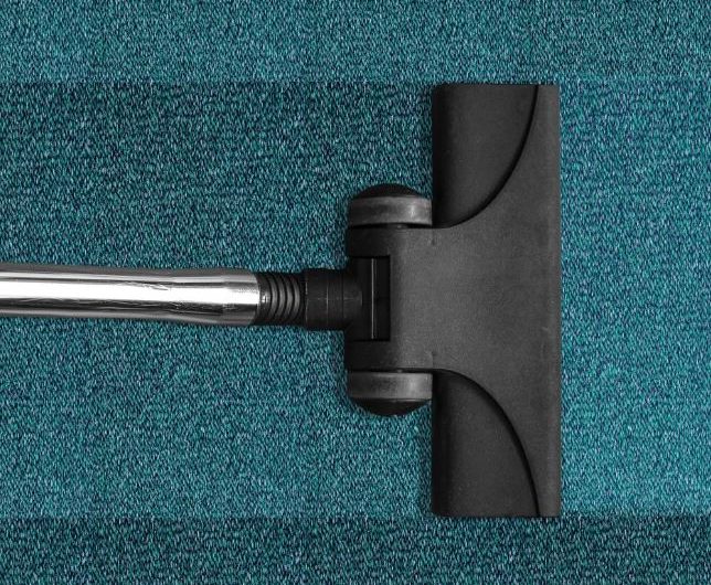 What does it mean to dream about cleaning?