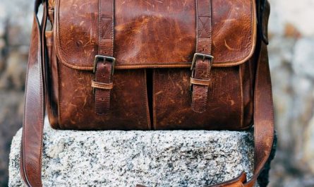 What does it mean to dream of leather?