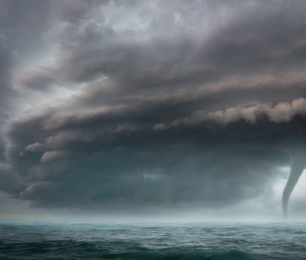 What does it mean to dream of a storm?