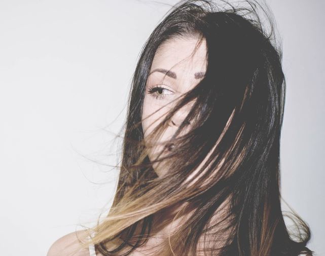 What does it mean to dream of long hair?