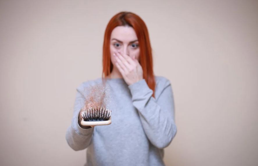 What does it mean to dream about hair loss?