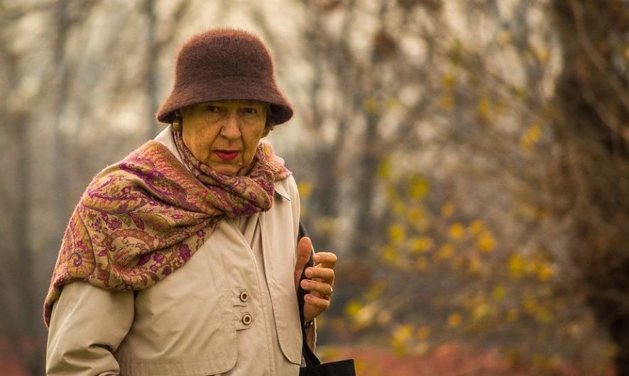 What does it mean to dream of your grandmother?