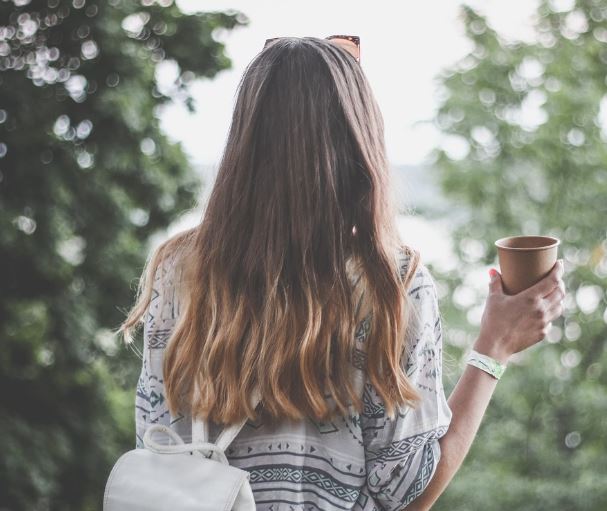 What does it mean to dream about the back of the head?