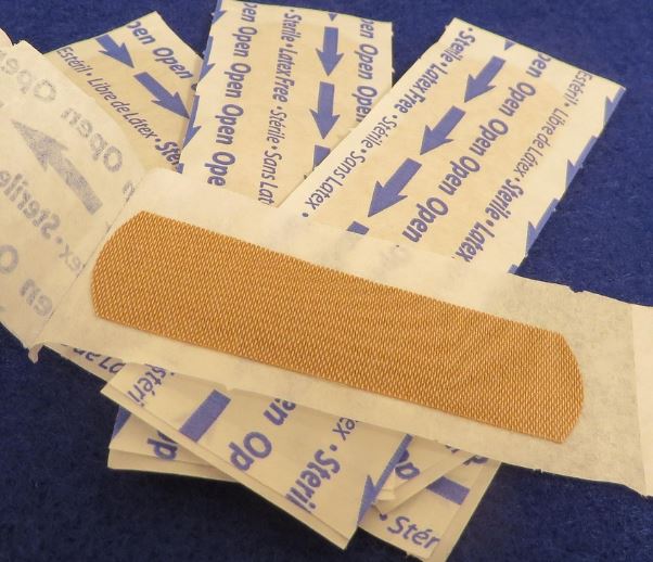 What does it mean to dream of being injured?