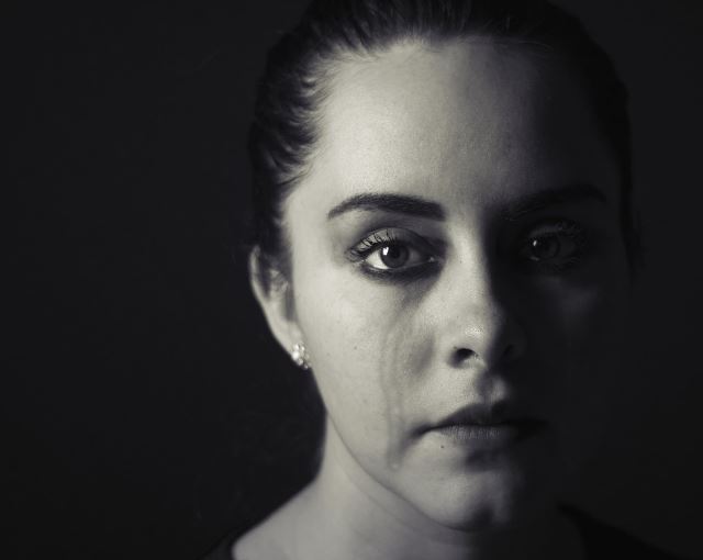What does it mean to dream of sadness?