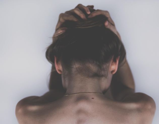 What does dreaming of being torn apart mean?